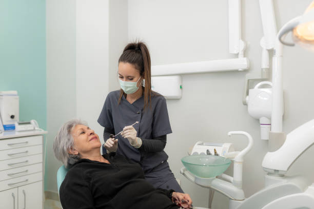 Best Mobile Emergency Dentist in Barberton, WA